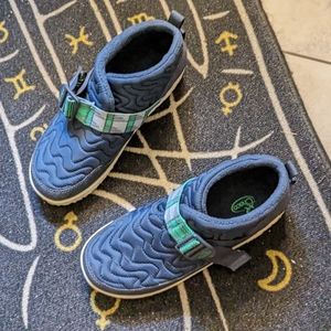 Chaco Ramble Puff's Women's size 8!
